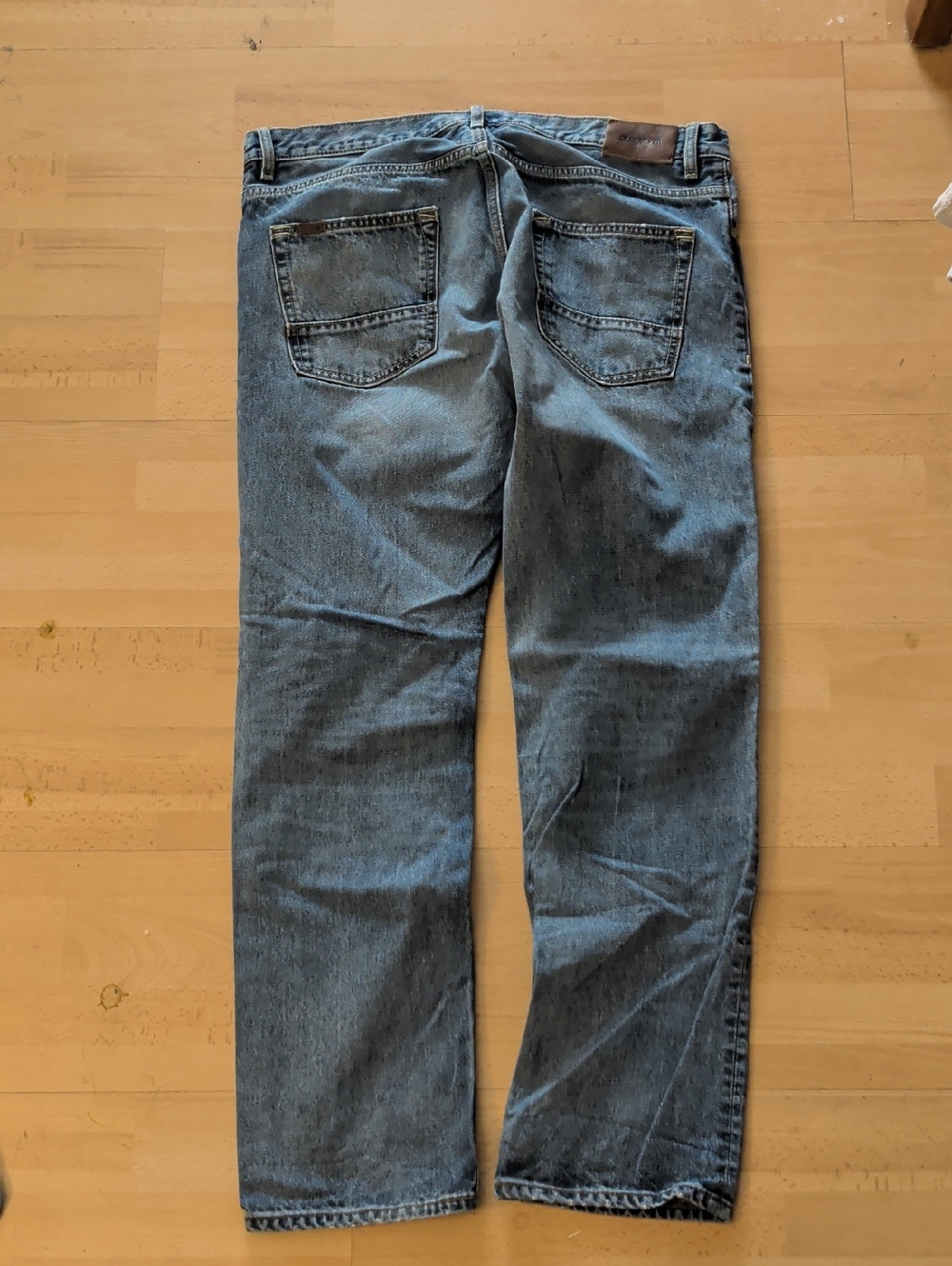 Quiksilver Men's Straight Jeans in Medium Blue Denim